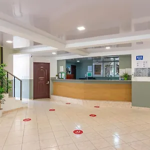 310 In Plaza Europa Apartamento